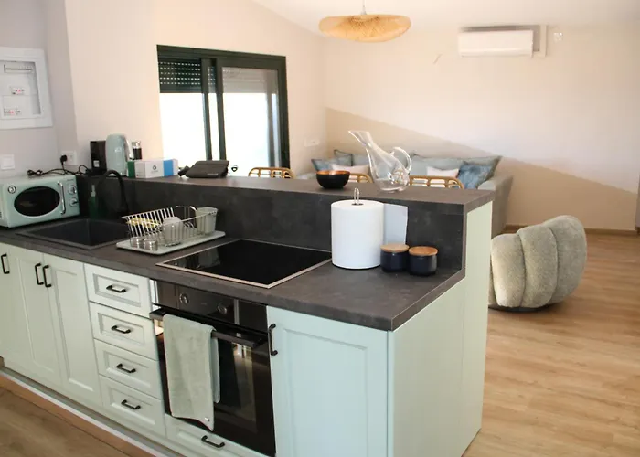 2 Bedroom By Mps * קאטאקולון